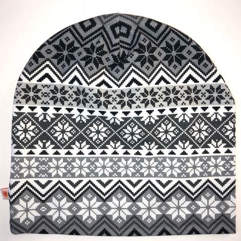 Mössan Knit svartvit, fotograferad ovanifrån