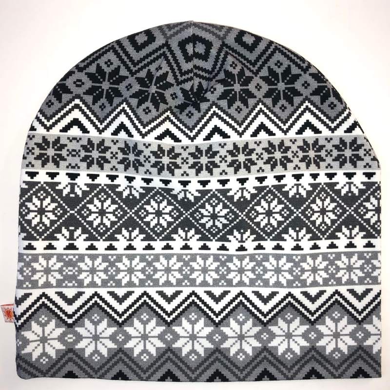 Mössan Knit svartvit, fotograferad ovanifrån
